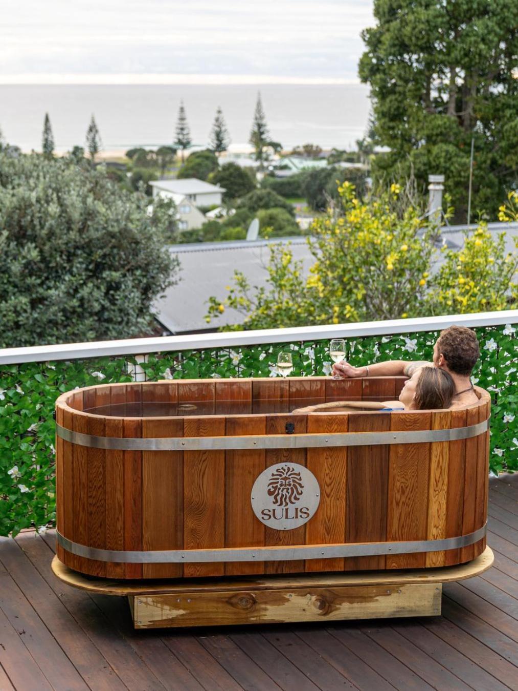 Apartamento Onemana Retreat - Self-Contained Unit With Hot Tub Opoutere Exterior foto